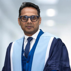 DR. KAZIM MAHMOOD